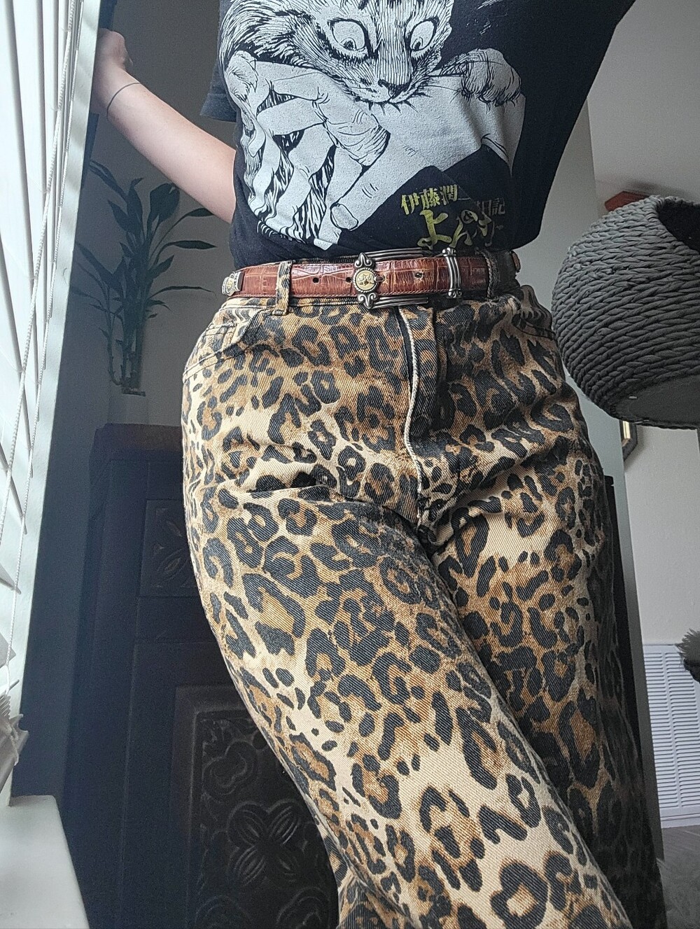 Cider Mid-High Waisted Rise Leopard Denim Jean Copped Ankle, Wide Leg Pants XS
